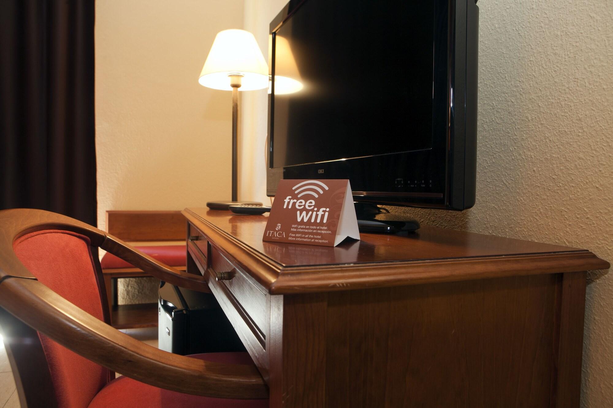 Moon Dreams Fuengirola Hotel Ngoại thất bức ảnh
