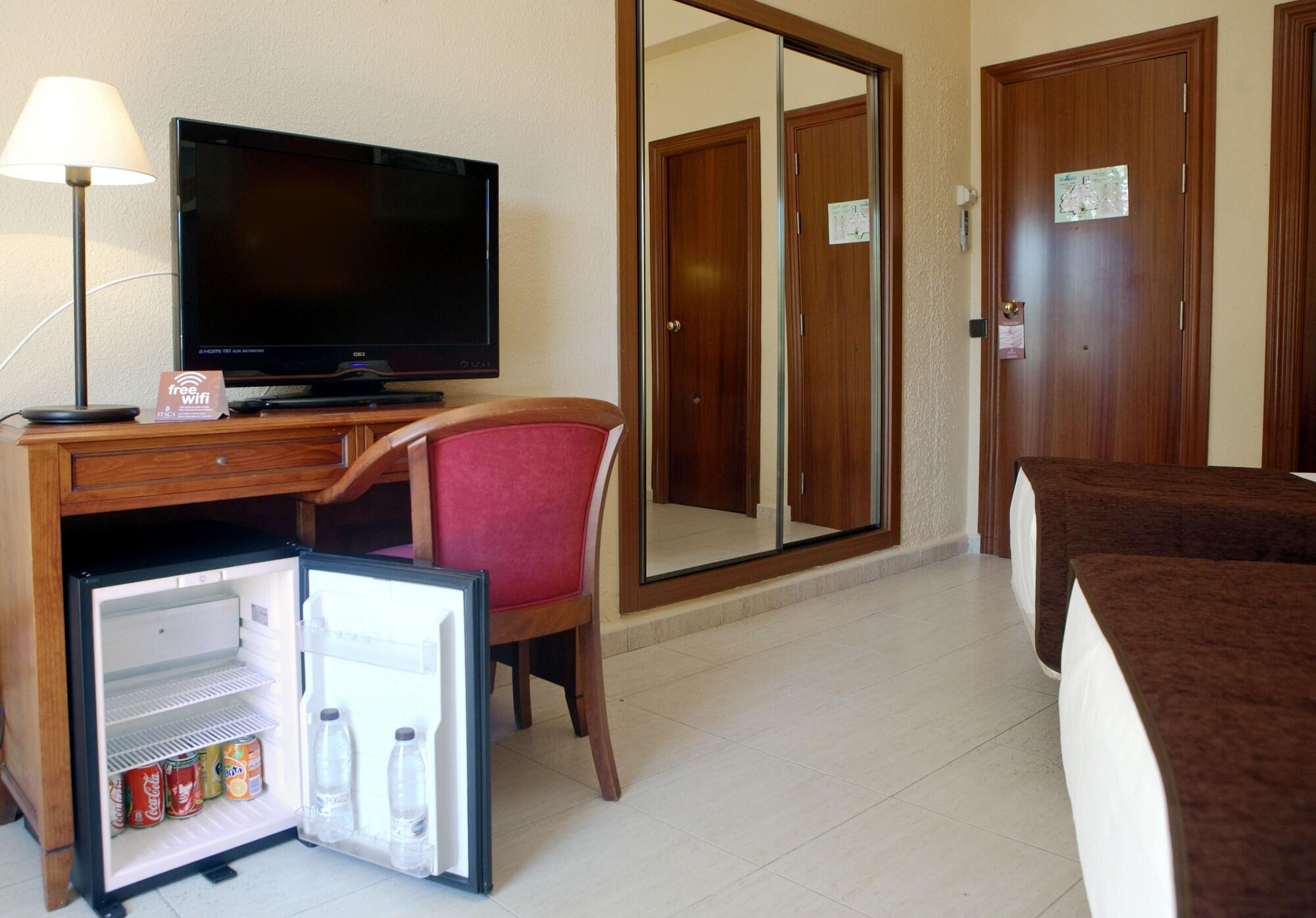 Moon Dreams Fuengirola Hotel Ngoại thất bức ảnh