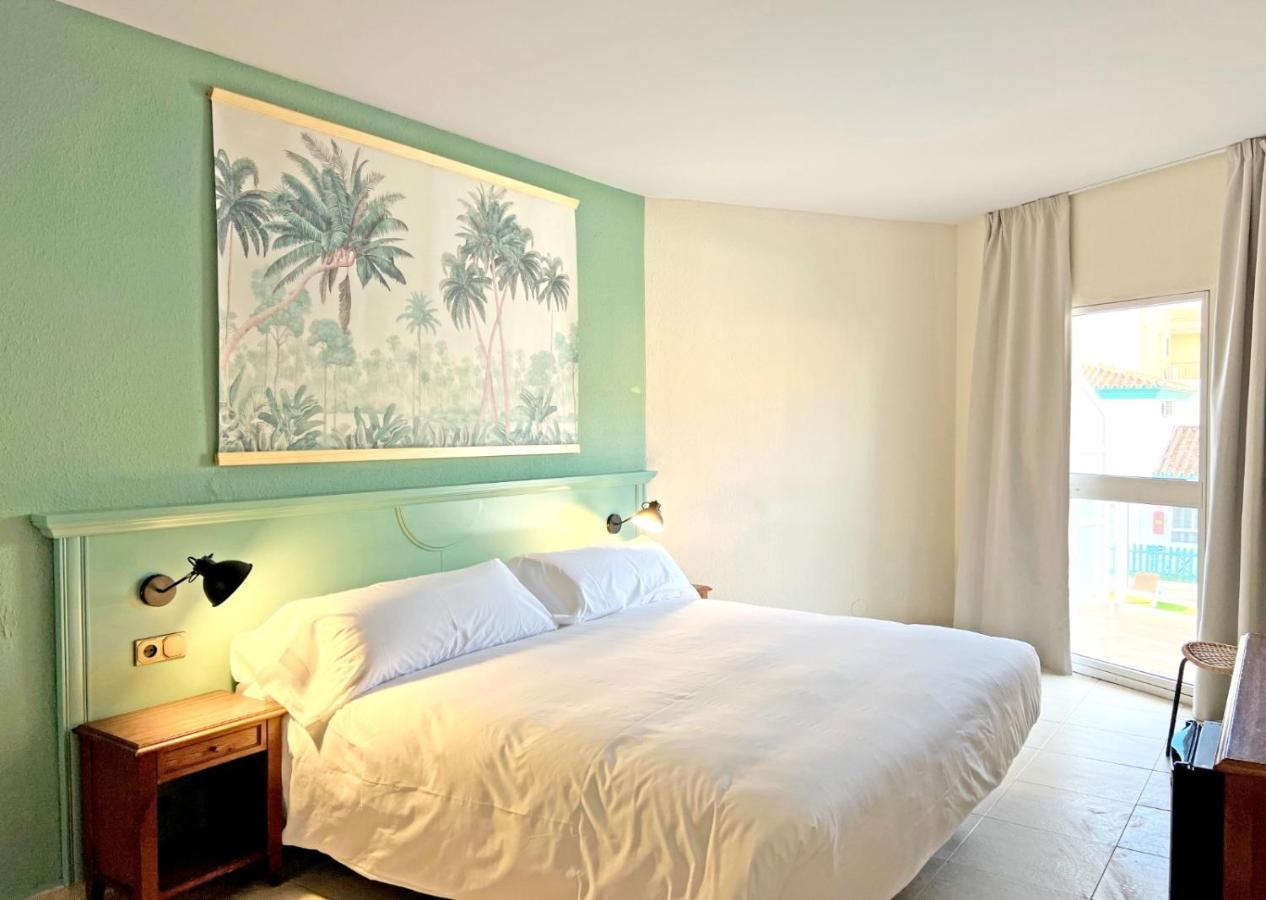 Moon Dreams Fuengirola Hotel Ngoại thất bức ảnh