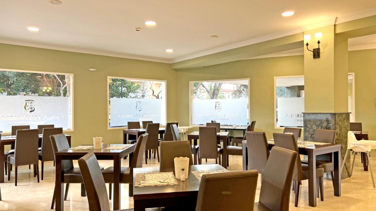 Moon Dreams Fuengirola Hotel Ngoại thất bức ảnh